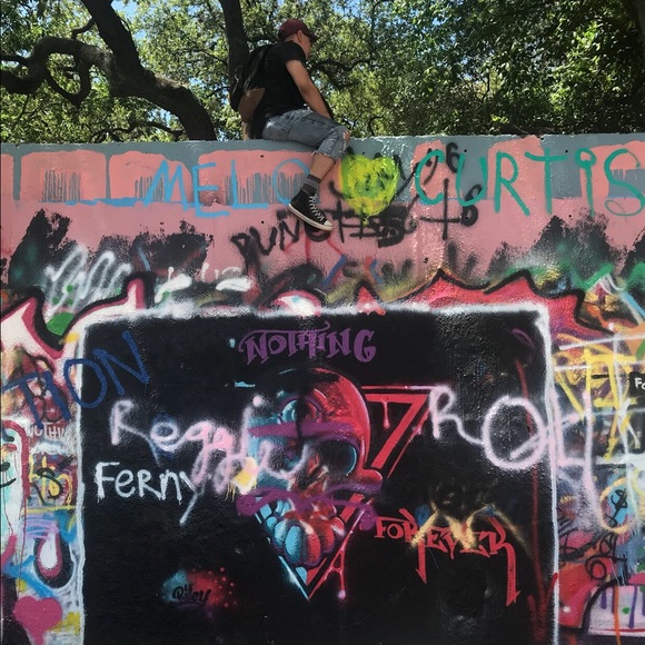 Meet your Posher, David - Picture 2 of 3